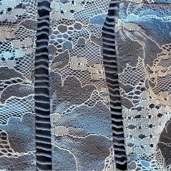 City Triangle Lavender Lace Sundress, size 9 Juniors - Picture 7 of 8